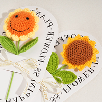 Bouquet de tournesols au crochet faits main, fleurs artificielles en polyester, longue durée, cadeau personnalisé pour la remise des diplômes, Pâques, la fête des enseignants