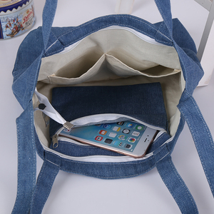 Borsa Tote in Tela Seline con Manico Lungo, Chiusura a Cerniera, Ecologica e Riutilizzabile per Uso Casual e Spiaggia - Product Image 6