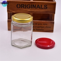 180Ml 250G Transparan Hexagon Screw Top Bee Honey Jar Selai Jar Hot Sauce Wadah Penyimpanan Makanan Botol Kaca dengan Tutup Logam