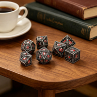 Dés polyédriques œil de dragon de collection, ensemble de dés métalliques gothiques avec sac en velours pour D&D et jeux de rôle, cadeaux uniques pour fêtes