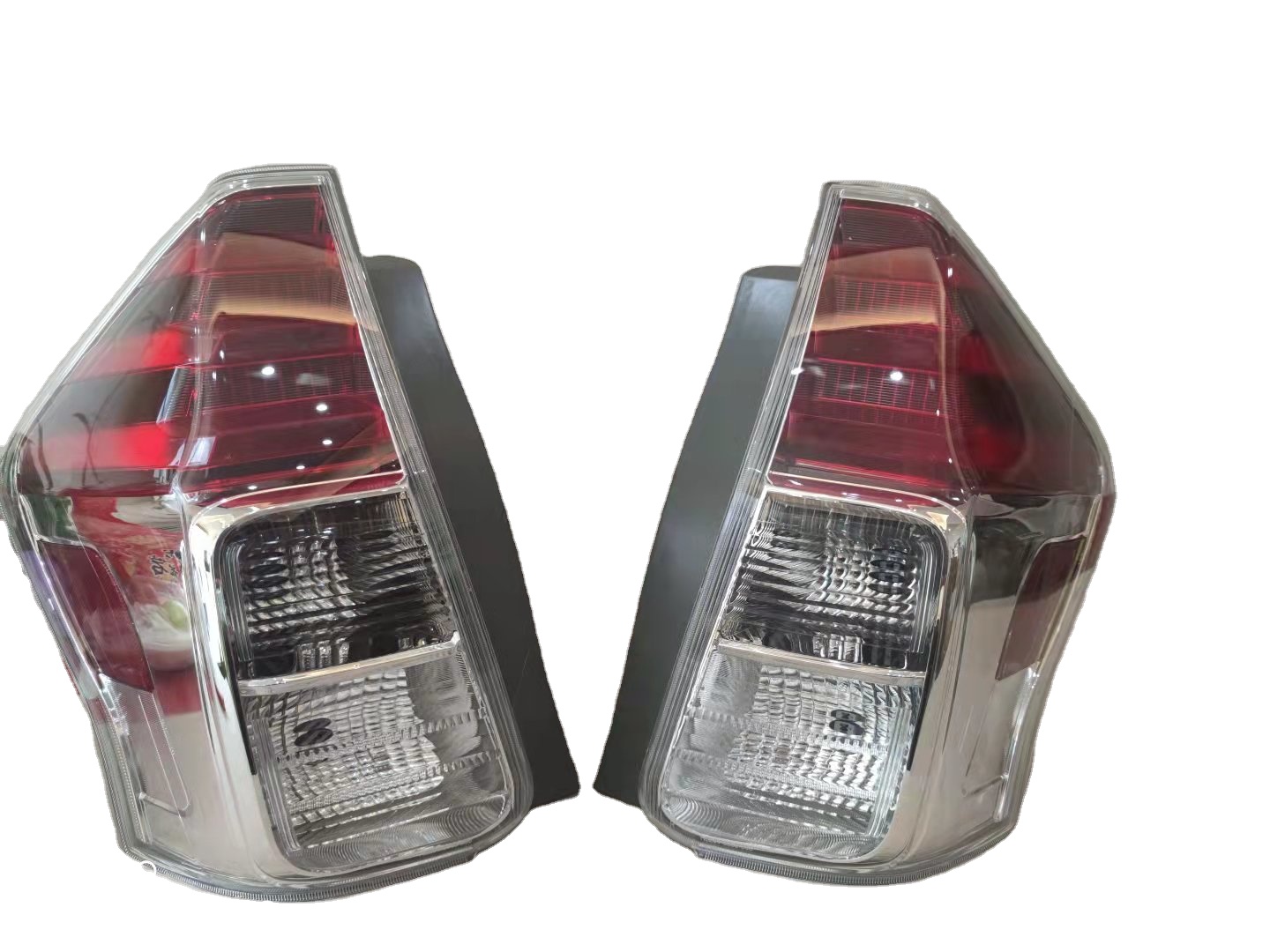 Fanale Posteriore Destro Per Toyota Prius 2005-2009 | Luce Stop E Freccia | Sostituzione OEM 81561-47100