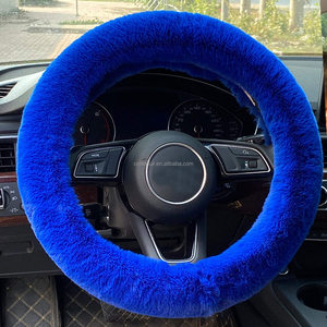 2022 meilleure vente accessoires de voiture doux anti-dérapant Auto décoration fourrure <span class=keywords><strong>volant</strong></span> <span class=keywords><strong>couvre</strong></span> - Product Image 3