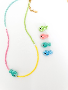 Collar de cerámica con peces y cuentas coloridas para mujer, collar de cuentas estilo bohemio, joyería de verano, diseño hecho a mano con detalles finos - Product Image 5