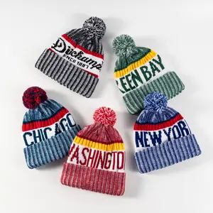 Berretto jacquard di alta qualità cappello invernale ricamo logo lavorato a maglia cappelli sportivi bobble cappelli da hockey personalizzati