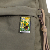 Broches en métal grenouilles et crapauds personnalisées pour les amoureux, couples lisant, voyage, badges de revers, chapeau, casquette, épinglette en émail