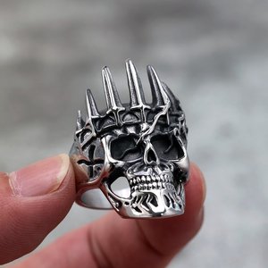 Anillo de Calavera con Corona Gótica Punk de Acero Inoxidable para Hombre, Diseño Geométrico, Joyería de Regalo - Product Image 3