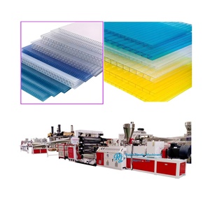 Ligne d'extrusion de feuilles en plastique recyclé PC PS PMMA, section transversale creuse <span class=keywords><strong>ondulée</strong></span>, extrudeuses de <span class=keywords><strong>polycarbonate</strong></span> optique trapézoïdales - Product Image 1