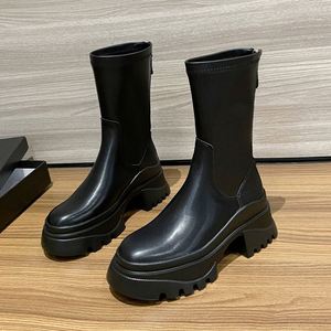 Bottines amincissantes pour femmes de petite taille, mi-mollet, noires, à talon épais, style cigarette, avec fermeture éclair arrière - Product Image 3