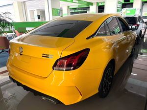 รถยนต์มือสอง MG5 ปี 2022 รุ่นซีดาน เครื่องยนต์ 1.5L CVT ขับเคลื่อนล้อหน้า สีเดิมจากโรงงาน ภายในสภาพดีเยี่ยม เครื่องยนต์ทำงานราบรื่น รถมือสอง MG5 รุ่นปี 2022 - Product Image 2