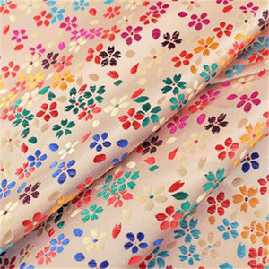 <span class=keywords><strong>Tissu</strong></span> en Satin de <span class=keywords><strong>brocart</strong></span> imprimé fleurs, haute qualité, <span class=keywords><strong>tissu</strong></span> Jacquard à motifs floraux, décoration de vêtements pour femmes - Product Image 4