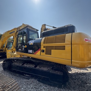 Excavatrice sur chenilles hydraulique d'occasion CAT 336D2L, équipement économe en carburant avec moteur et engrenages, fabriquée en 2023 - Product Image 1