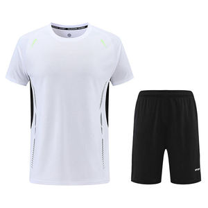 2025 ensemble de vêtements de sport de football à séchage rapide pour hommes maillots de football personnalisés avec uniformes de coupe automatisés - Product Image 6