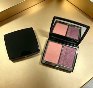 Colorete en polvo de doble tono azul y dorado, paleta todo en uno, de alto brillo, reparador, brillante, mate y perlado, venta al por mayor de fábrica. - Product Image 4