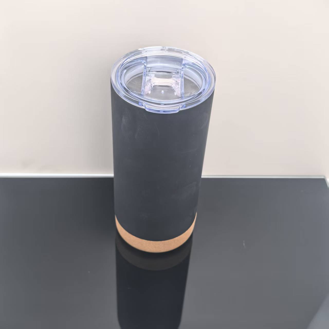 Comme montré