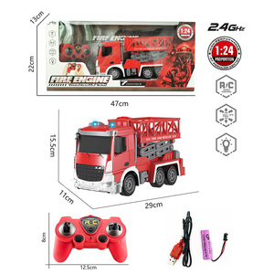 2.4GHz 1:24 échelle 7CH R/C RC <span class=keywords><strong>camion</strong></span> de <span class=keywords><strong>pompier</strong></span> jouet RC <span class=keywords><strong>camion</strong></span> de <span class=keywords><strong>pompier</strong></span> avec pompe de pulvérisation d'eau et lumières RC <span class=keywords><strong>camion</strong></span> de pompiers moteur - Product Image 5