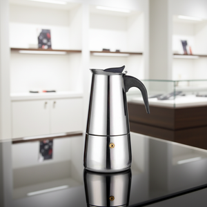 Cafeteira Italiana de Aço Inoxidável 300mL para Fogão e Indução, Cafeteira Clássica de Alta Qualidade para Mocha - Product Image 3