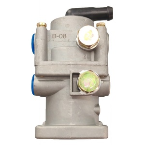 Pièces de système de freinage de camion de haute qualité, cylindre maître de frein, soupape de frein à double chambre pour Sinotruk - Product Image 1