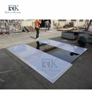 Panel de Piso de Baile Moderno Blanco y Negro Fácil de Instalar para Decoración de Bodas - Product Image 2