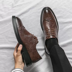 Chaussures décontractées pour hommes Chaussures pour hommes au design classique Chaussures pour hommes à lacets et à bout pointu Chaussures habillées durables de grande <span class=keywords><strong>classe</strong></span> Oxford pour hommes - Product Image 1