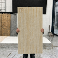 Panneau mural flexible MCM, texture travertin beige blanc, carrelage mural souple pour la décoration moderne de la maison