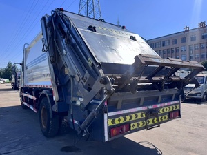 Camion compacteur de déchets de 8 m³, camion de collecte de déchets hydraulique automatique, véhicule de transport de déchets sanitaires - Product Image 6