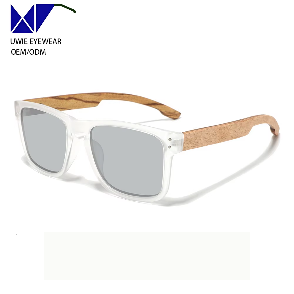 Pièce grise à cadre blanc givré