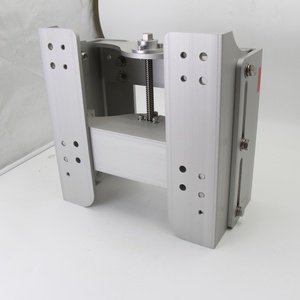 Nouveaux accessoires nautiques Winibo 1000Kg Plaque supérieure de support de levage pour <span class=keywords><strong>moteur</strong></span> <span class=keywords><strong>hors</strong></span>-<span class=keywords><strong>bord</strong></span> de yacht, réglable manuellement, anodisé blanc - Product Image 6
