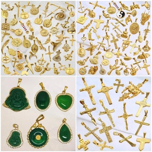 จี้และเครื่องประดับแฟชั่นสั่งทำ ZYO จี้เมดูซ่าทอง 18K สร้อยคอโลโก้สั่งทำ ออกแบบจี้สแตนเลส เครื่องประดับจี้ - Product Image 3