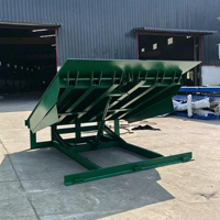 Niveleur de quai hydraulique fixe pour entrepôt, pont de chargement et déchargement pour terminal de fret