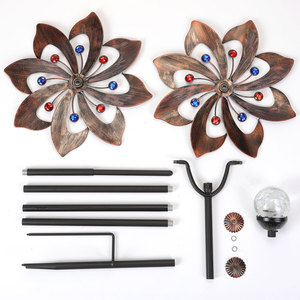 Spinner à vent en métal lumière solaire 360 degrés rotatif grand étanche extérieur en métal artisanat jardin cour décor piquet - Product Image 6