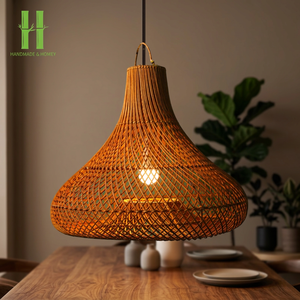 Abat-jour moderne en bambou et rotin, de bonne qualité, décoration intérieure naturelle, taille personnalisée, écologique, fabriqué au Vietnam - Product Image 1