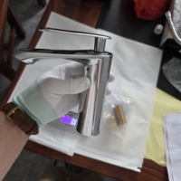 Robinet de lavabo en alliage de zinc à prix compétitif, finition chromée, monocommande, pour salle de bain - Fabricant