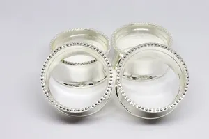 Ronds de serviette élégants en métal or et argent porte-serviettes chics pour mariages fêtes pendaison de crémaillère - Product Image 2