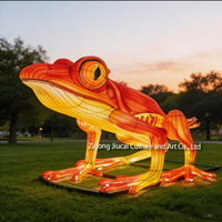 Maßgefertigte Festival-Laterne Thanksgiving Weihnachten Riesige Frosch-Kröten-Wasserdichte LED-Laterne Stahl Seidenstoff Festival-Dekoration