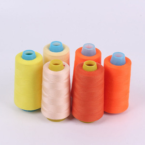 Precio de fábrica Colores 402 Hilo DE COSER Poliester 502 5000Y Máquina <span class=keywords><strong>industrial</strong></span> <span class=keywords><strong>Hilos</strong></span> de acolchado de alta velocidad <span class=keywords><strong>para</strong></span> <span class=keywords><strong>Overlock</strong></span> - Product Image 1