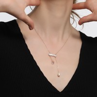 Collier baroque en barre fine argentée, chaîne de clavicule, plaqué cuivre avec or véritable 18 carats, perles d'eau douce naturelles