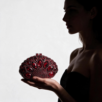 Rote Kristall-Abendclutch, Ovale Marquise-Strass-Diamant-Handtasche, Luxuriöse Damen-Handtasche für Hochzeiten und Partys mit Silberkette