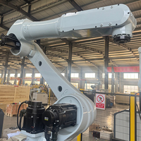 Robot articulé de 130 kg de charge utile pour la manutention de grandes pièces et la logistique des lignes de production