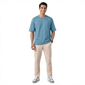 Fabricant de T-shirts en coton 100% coton T-shirts à col rond pour hommes Respirant à la mode Couleurs et logo personnalisés Dernier design Vente en gros - Product Image 1