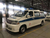 Véhicules mobiles, véhicules automobiles pour le transport médical