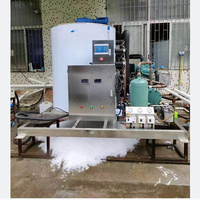 Machine à glace en flocons industrielle ICEUPS de 8 tonnes pour abattoir de volailles