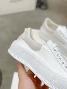 White Canvas Platform Sneakers Round Toe Lace-up Breathable Rubber Outsole All Seasons Walking Style <b>Shoes</b> - Product Image 1
