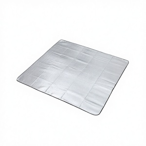 Colchón de Espuma Impermeable para Exteriores, Manta de Picnic a Prueba de Humedad, Cojín para Acampar, Tapete Plegable para Tienda de Campaña - Product Image 4