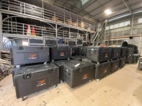 Flight Cases de Transport Robustes en Plastique PEHD Légers Étanche Portables pour Stockage et Exposition-Personnalisables
