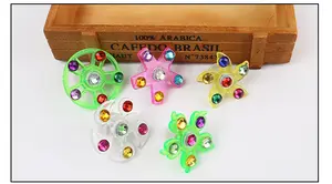 Spinner giratorio de diferentes estilos para fiesta de cumpleaños de niños, anillo luminoso de rotación con Flash, pulsera con luz, Juguetes