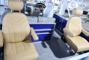 Nuovo Yacht di Lusso Tritoon Pontoon con Sedili, Casa Galleggiante per la Pesca in Vendita Vicino a <span class=keywords><strong>Te</strong></span> - Product Image 5