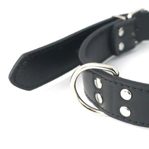 Collier pour chien en PU durable de luxe avec boucle à dégagement rapide en fer, imperméable, style classique, utilisable toute l'année - Product Image 4