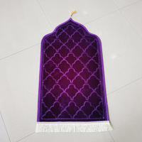 Couverture de culte de haute qualité en gros personnalisé Raschel tapis de prière musulman de Dubaï tapis de prière