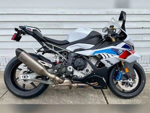 มอเตอร์ไซค์สปอร์ตไบค์ S1000RR รุ่นปี 2024 2025 2026 ของแท้ พร้อมขายและพร้อมส่งมอบ - Product Image 4