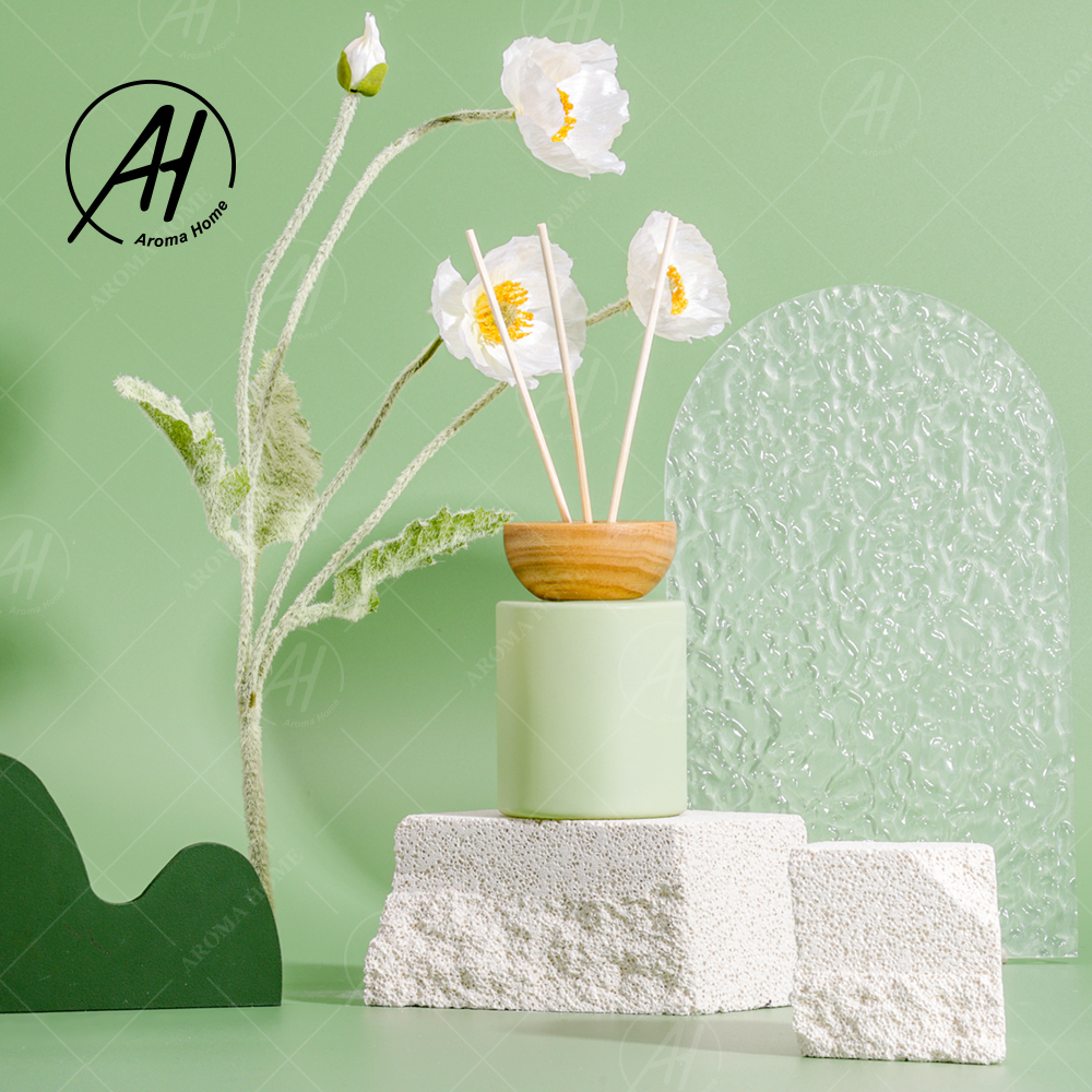 Woody Taste Reed Diffuser Individual Gift PVC Window Box Packing Shrink Film 150ml 3